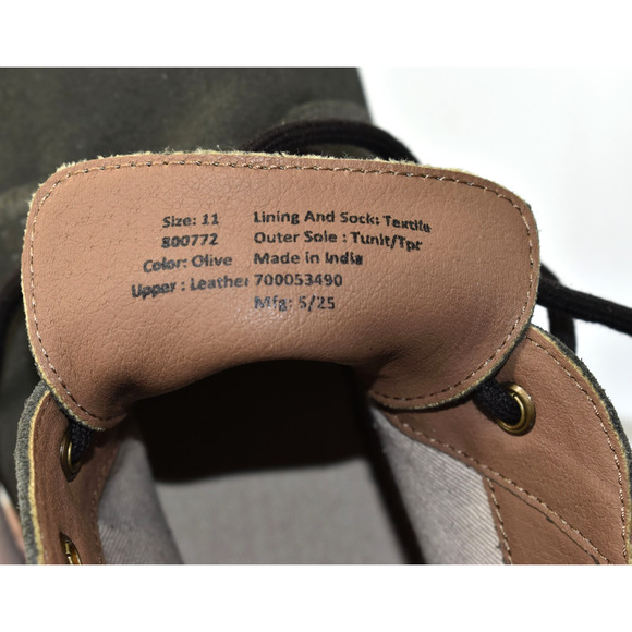 B5 Auth BANANA REPUBLIC Olive Suede Lug Sole Chukka Boot Shoes Size 11 main image 6